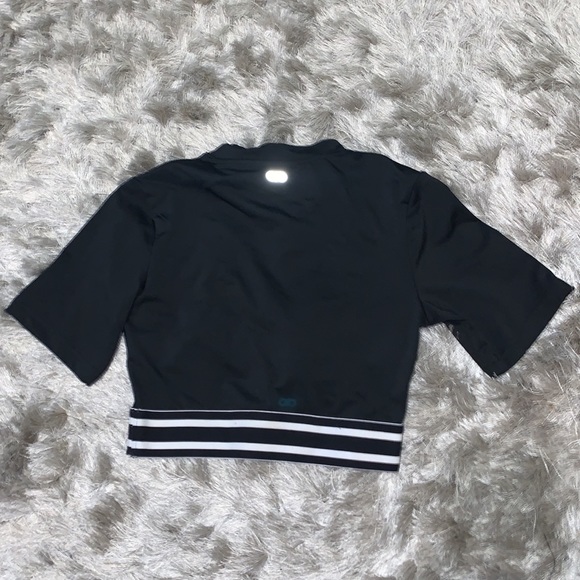 Top - Picture 3 of 3